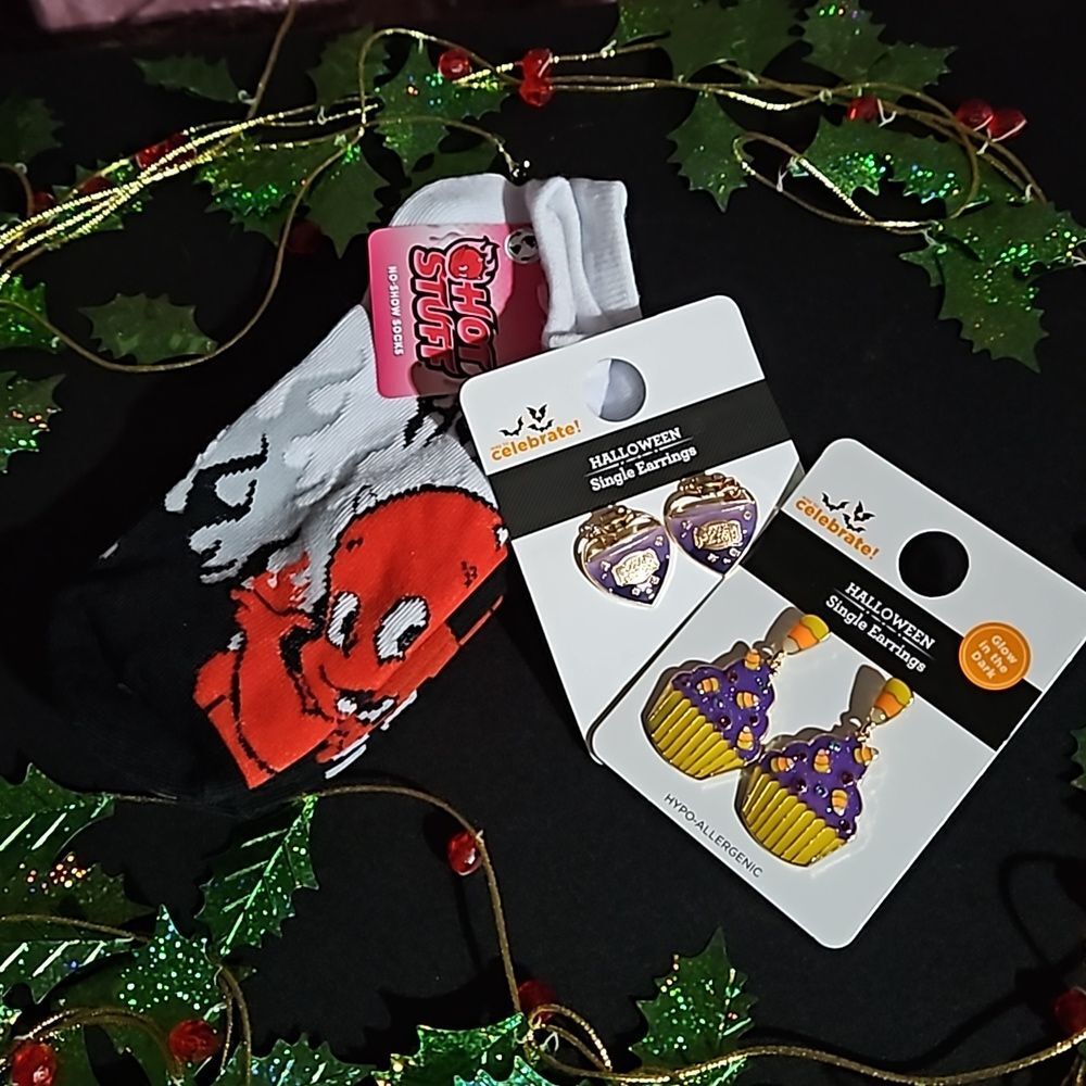 Halloween Bundle Incl 2 Pairs of Earrings & Set of 2 Hot Stuff Ankle Socks NWT